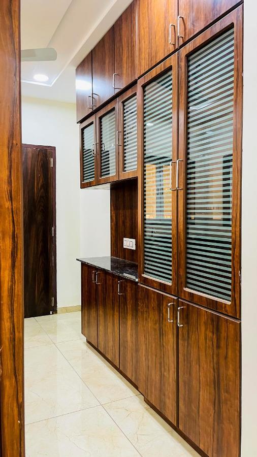 Luxurious 3 BHK Villa In Bhuj - Shivani Homestay Esterno foto