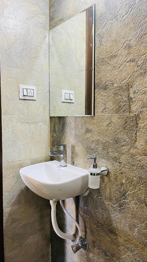 Luxurious 3 BHK Villa In Bhuj - Shivani Homestay Esterno foto